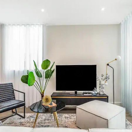 Pass The Keys Penthouse Oasis In Trendy Fulham Lägenhet London Exteriör bild