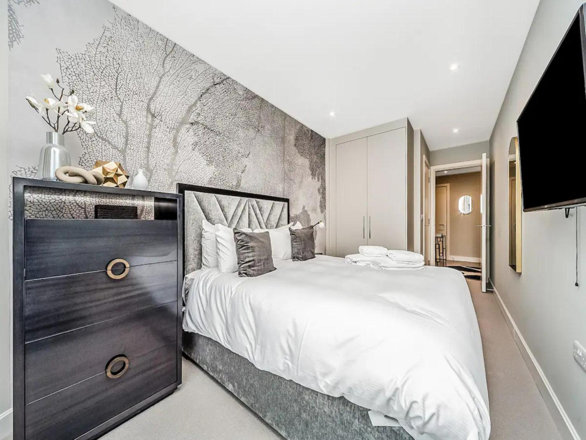 Pass The Keys Penthouse Oasis In Trendy Fulham Lägenhet London Exteriör bild